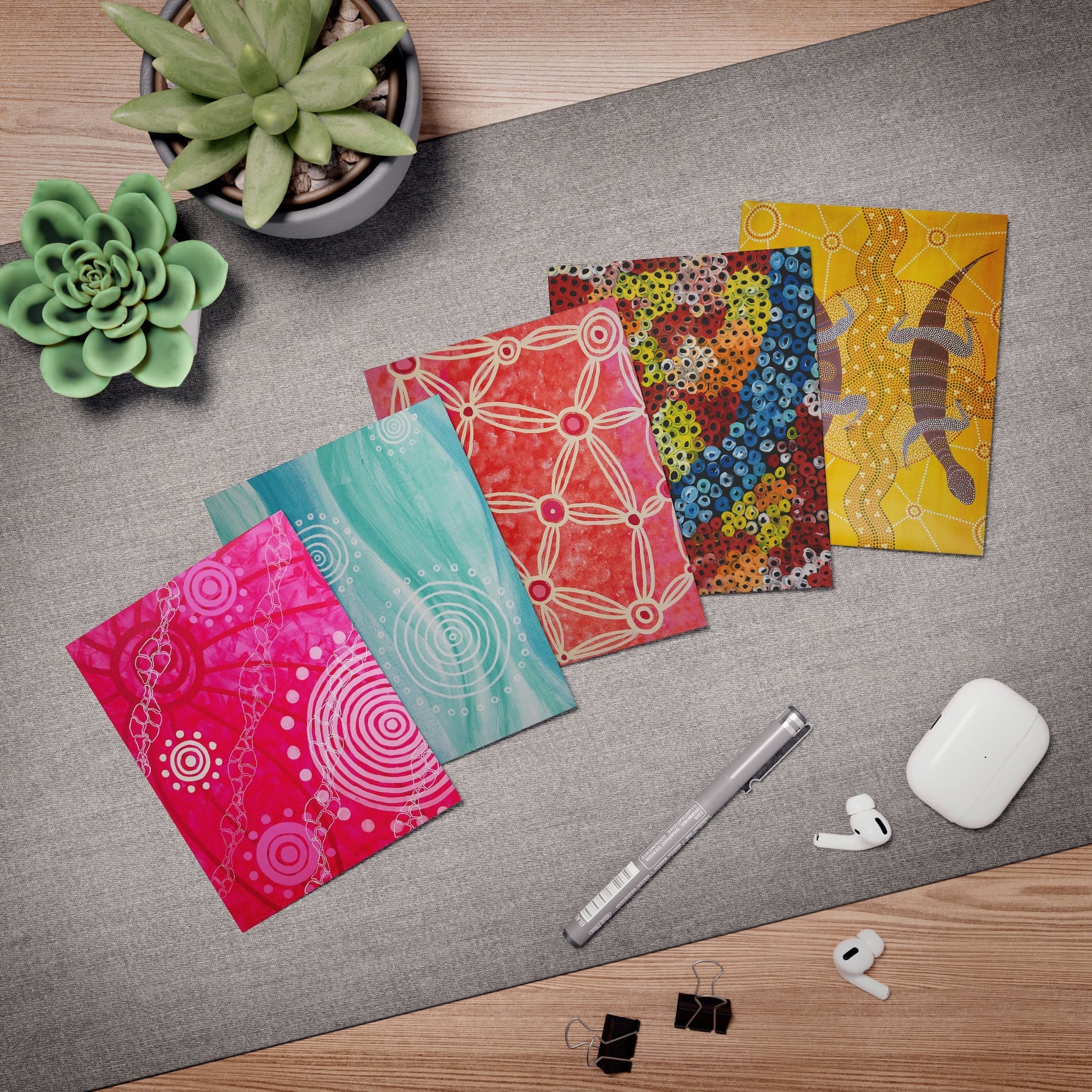 Pack of Five Cards by Linda Davidson