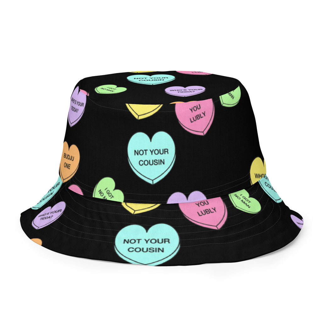 Reversible bucket hat (Candy Hearts)(Mob Only)
