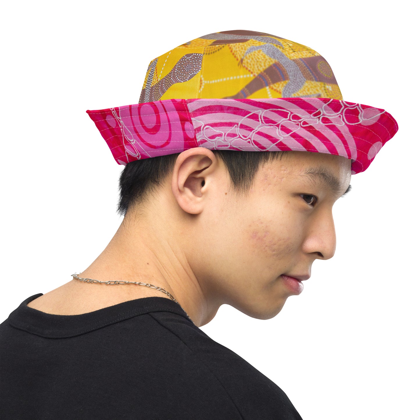 Reversible bucket hat (Family and Seven Sisters)